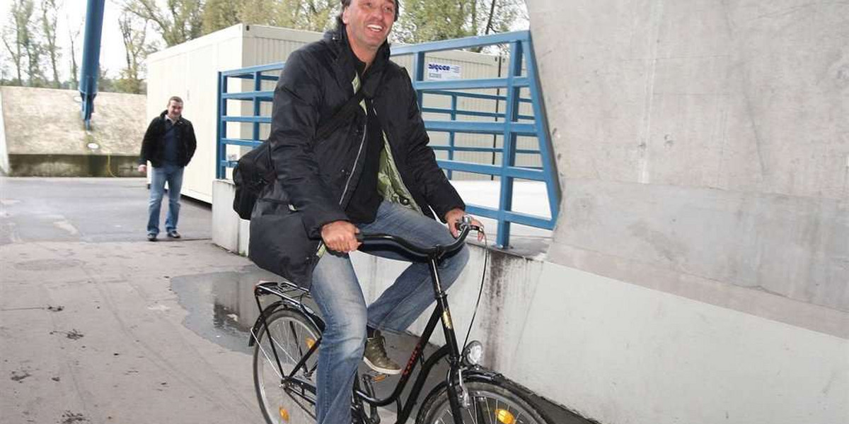 Maaskant do pracy jeździ rowerem