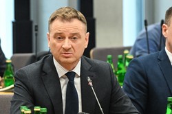 Bojkot Tesli? Polski minister rzuca wyzwanie Muskowi