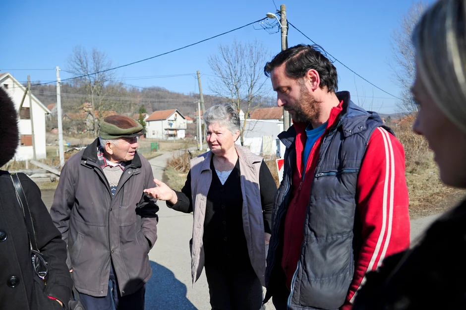 Komšija Miro Mitrović i ostale komšije koje su učestovale u gašenju požara