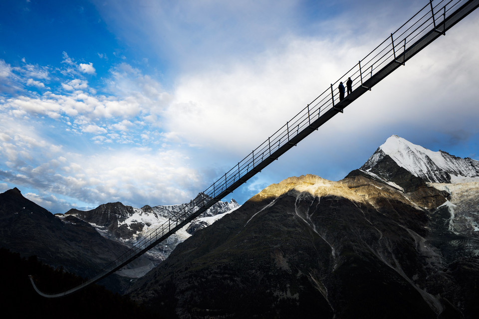 SWITZERLAND CONSTRUCTION SUSPENSION BRIDGE  (World's longest pedestrian suspension bridge inaugurated)