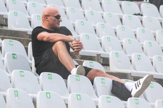 Śpiewać każdy może. Marcin Najman z nową muzyczną odsłoną