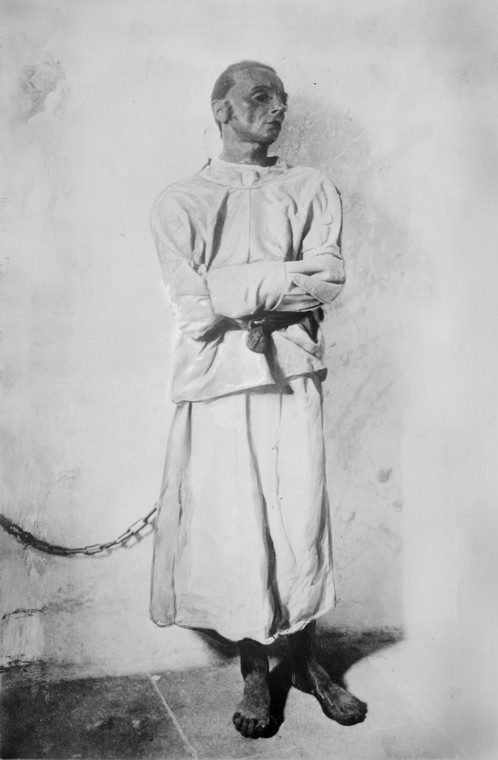 Portret obłąkanego mężczyzny, Narrenturm, Wiedeń, fotografia z ok. 1900-1920