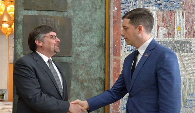 Metju Palmer i Marko Đurić, Tanjug, Z. Zestic