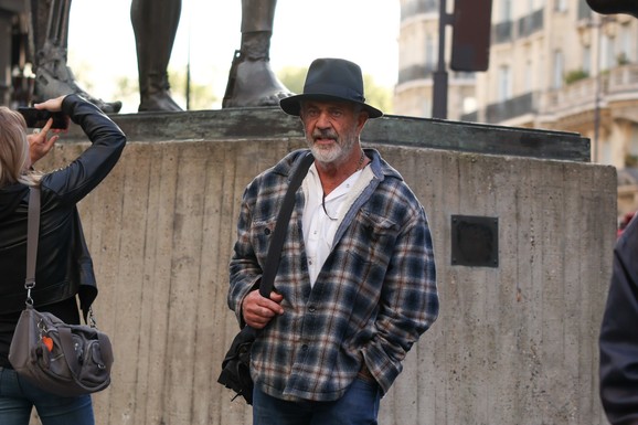 Mel Gibson OTKRIO NOVE DETALJE za "Smrtonosno oružje 5": "Jedan je u penziji, drugi radi kancelarijski posao..."