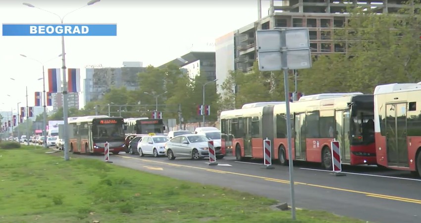 Nanizali se autobusi gradskog prevoza