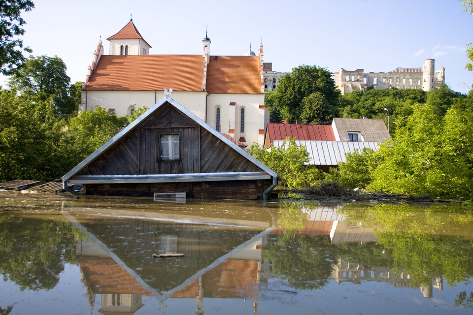 JANOWIEC POWÓDŹ DRUGA FALA