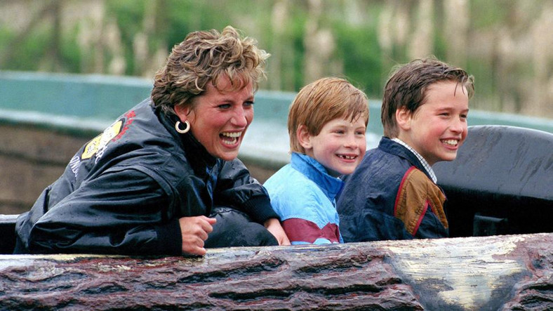 Księżna Diana, Harry i William