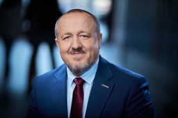 nowe megatrendy w edukacji. uczelnie przygotują ekspertów technologii