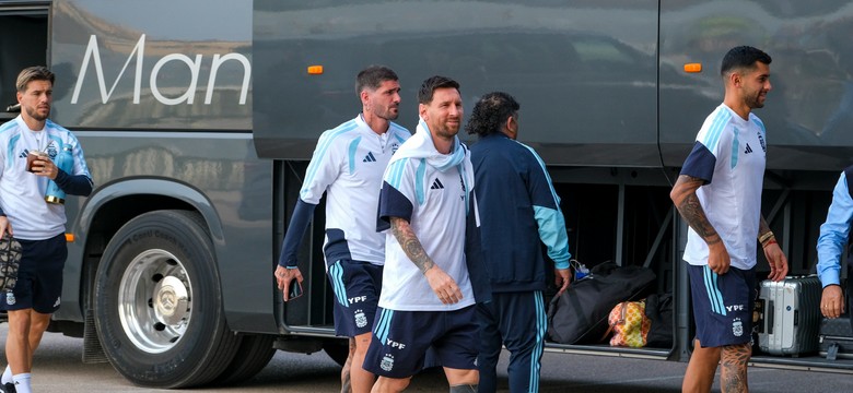 Lionel Messi będzie miał pomnik w Barcelonie. Stanie przed Camp Nou