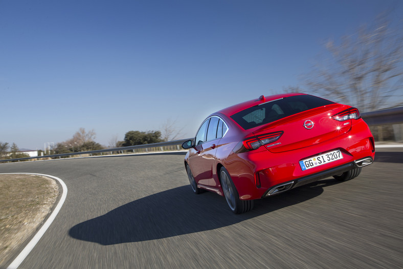 Opel Insignia GSi