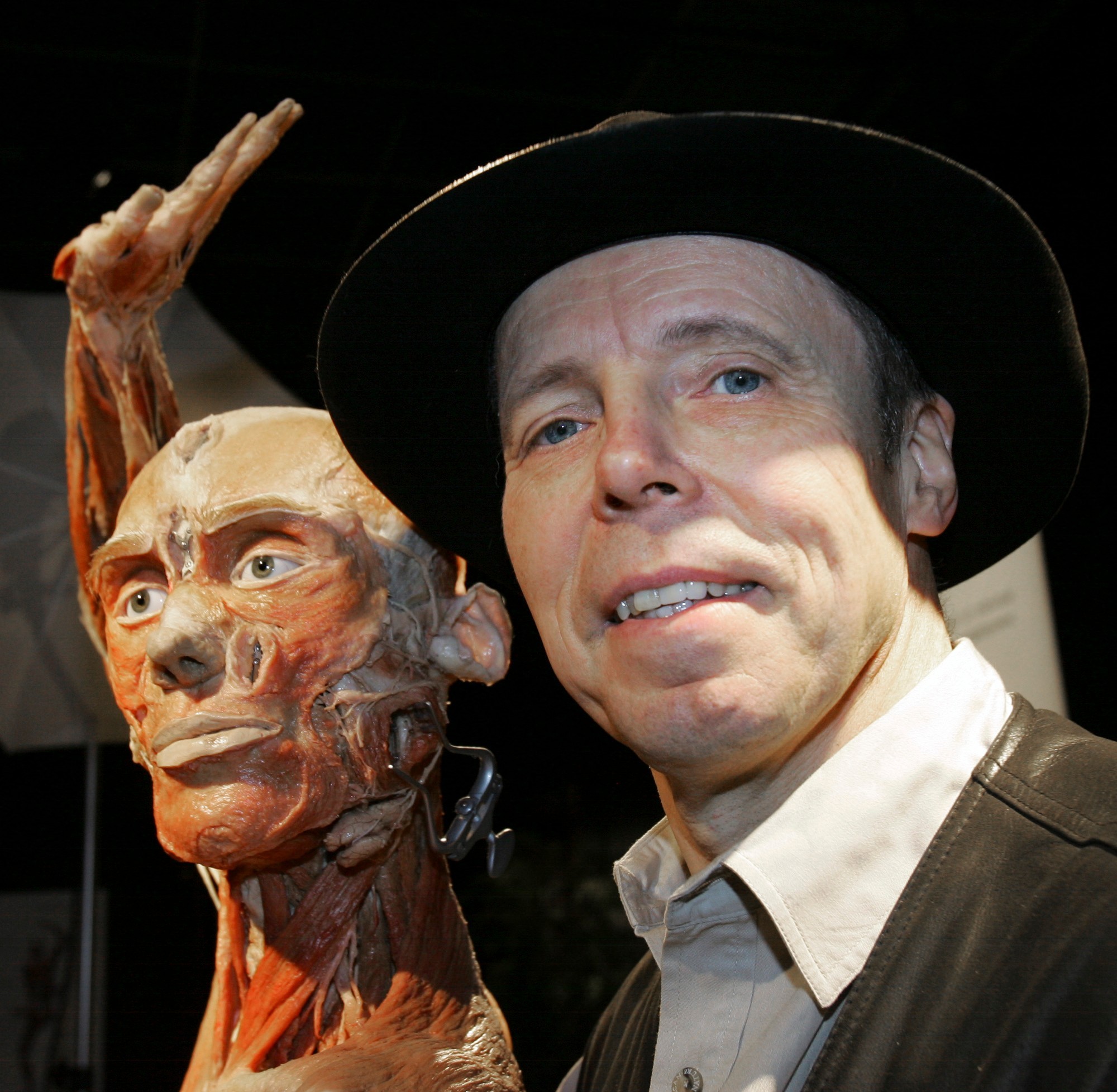 Nemecký anatóm Gunther von Hagens.
