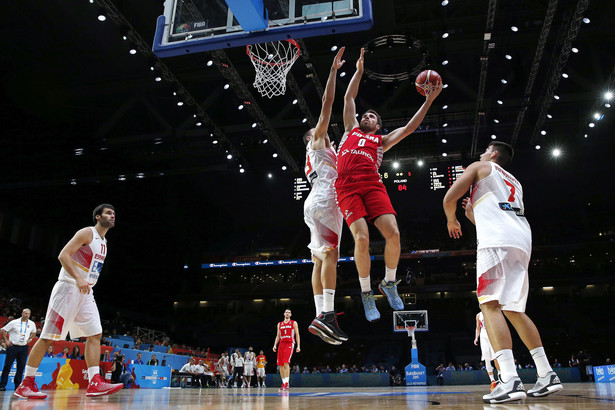 Eurobasket: Ćwierćfinał nie dla Polaków. Gortat i spółka przegrali z Hiszpanią