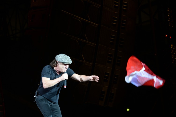 Brian Johnson i AC/DC na Narodowym
