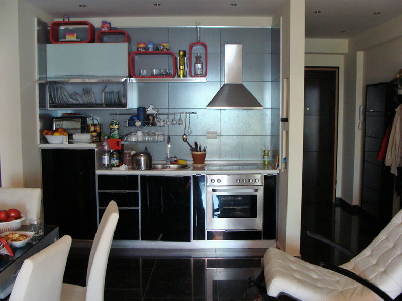 Muchos apartamentos tienen cocinas bien equipadas, como en Albania.