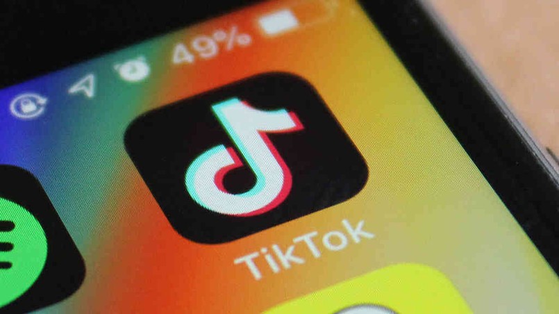 TikTok-owi pandemia nie straszna. Skąd się bierze jego popularność