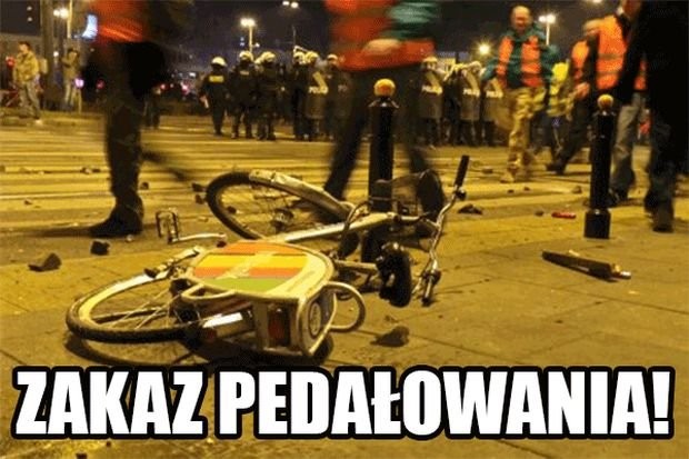 Internauci komentują zamieszki podczas Marszu Niepodległości