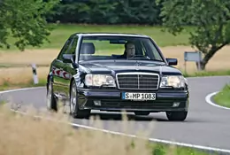 Mercedes E 60 AMG (W124) - radość z niepozorności