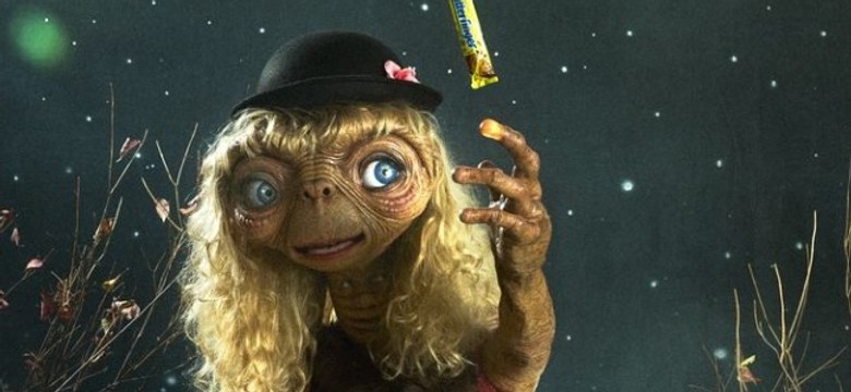 Poznajecie? To słynna modelka. Jej przebranie na Halloween to strzał w 10! [WIDEO]