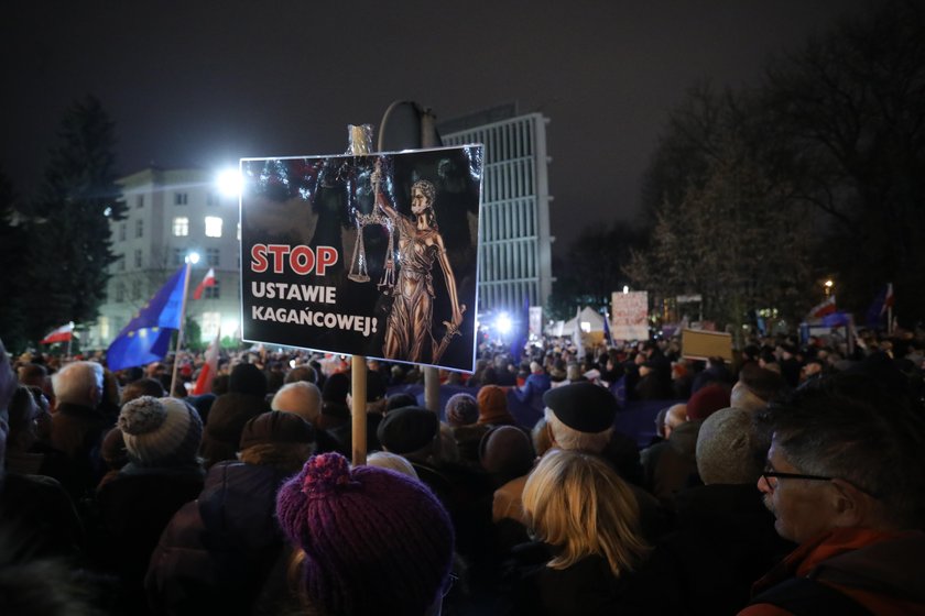 Protesty w obronie sędziów w całej Polsce