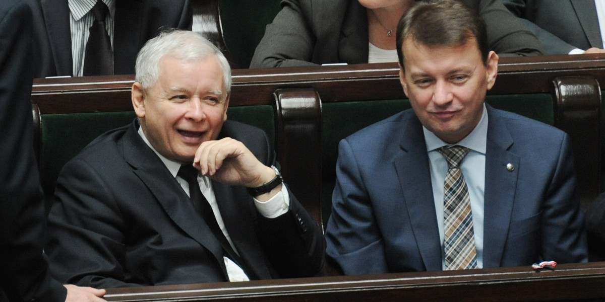 Jarosław Kaczyński i minister spraw wewnętrznych i administracji Mariusz Błaszczak