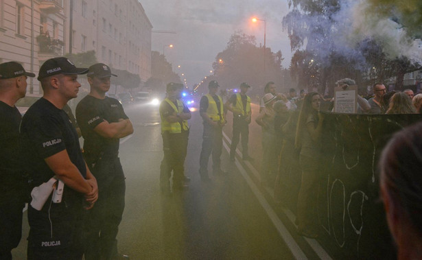 Gen. Rapacki o działaniach policji: Naciski idą z samej góry