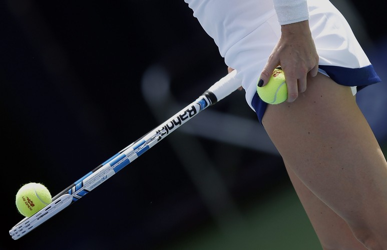 Chora Agnieszka Radwańska awansowała do III rundy turnieju w Dubaju