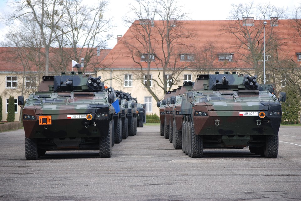 Kołowy Transporter Opancerzony Rosomak