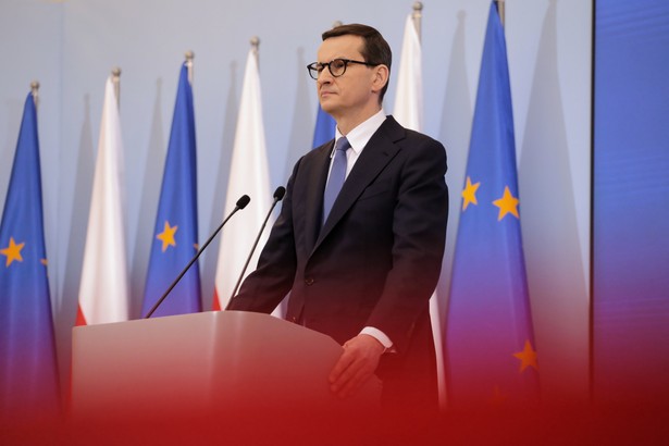 Warszawa, 21.01.2022. Koronawirus w Polsce. Premier Mateusz Morawiecki podczas konferencji prasowej w KPRM w Warszawie, 21 bm. Spotkanie dotyczyło aktualnej sytuacji epidemiologicznej oraz programu Polski Ład. (mr) PAP/Albert Zawada