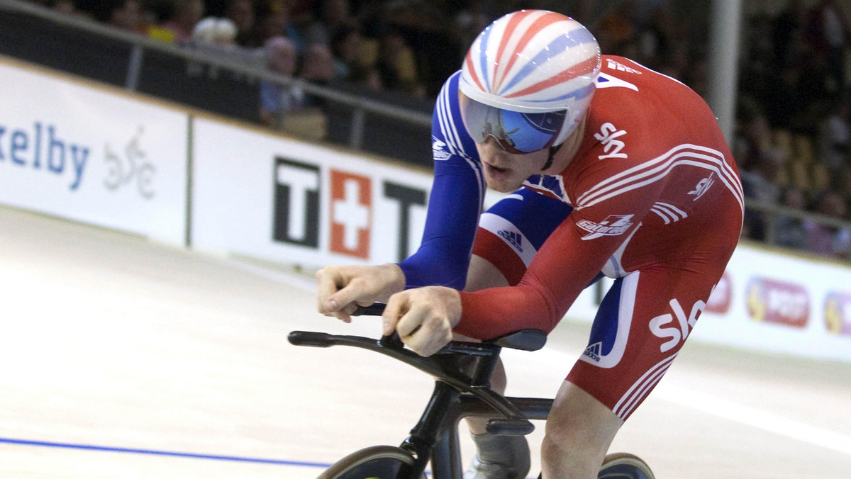 Edward Clancy, mistrz świata w omnium, wygrał pierwszą konkurencję - 200 metrów ze startu lotnego w wieloboju kolarskim podczas torowych Mistrzostw Europy elity Warszawa/Pruszków 2010. Rafał Ratajczyk rozpoczął zmagania od piątej pozycji.