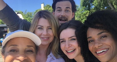 Micsoda? A Grace klinika új előzetesében Meredith ezzel a dokival hempereg