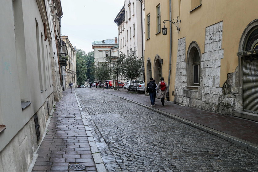 Rewolucja na Placu Wszystkich Świętych. Zmiany w ruchu dla samochodów