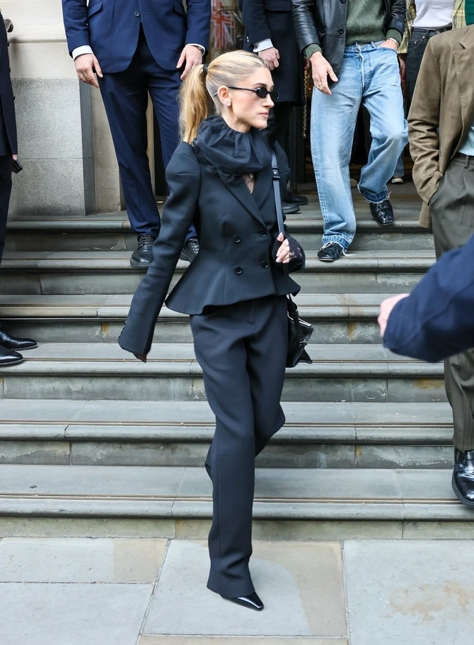 Strukirani sako sa peplumom je fenomenalan za liniju