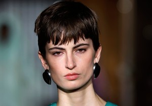 4 kratke frizure koje će biti u trendu tokom 2026. godine