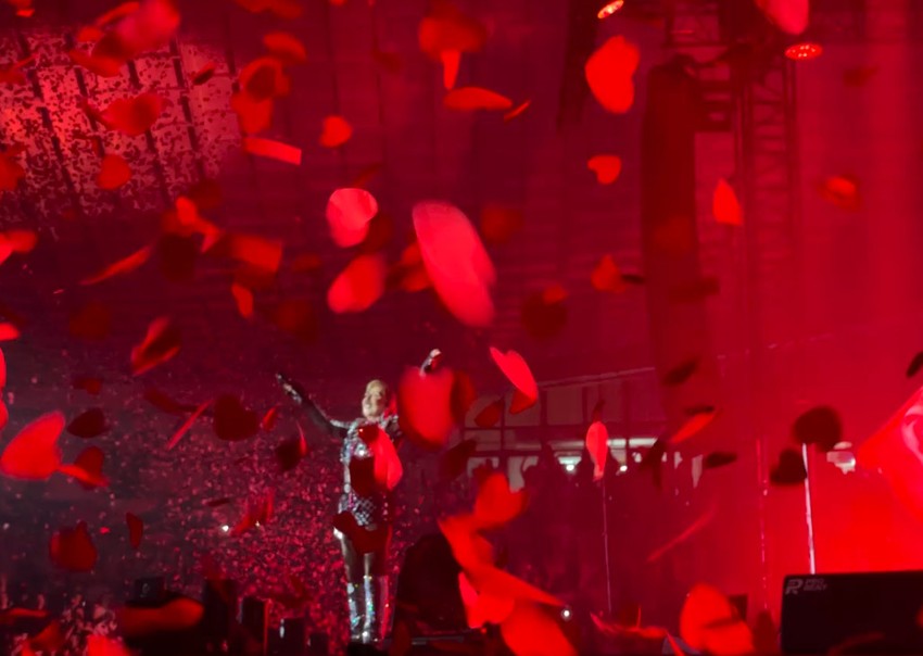 Lepa Brena u Podgorici