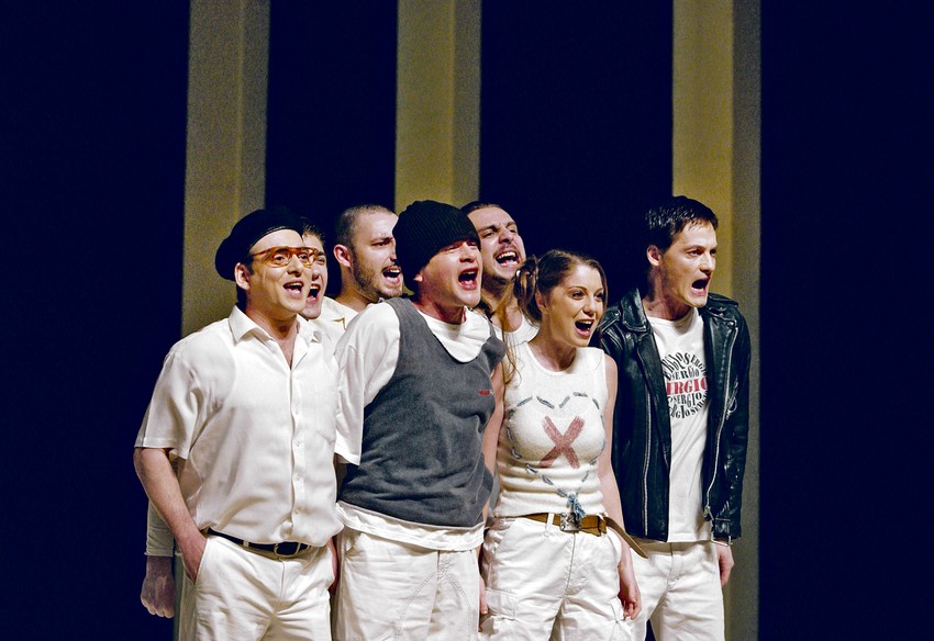 Iz predstave „Šine“