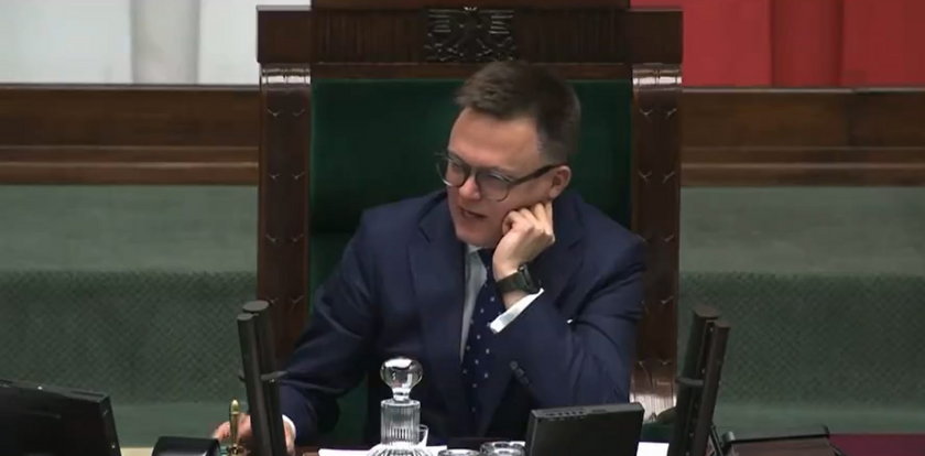 Posłowie krzyczeli o "ośmiu gwiazdkach". Hołownia zgasił ich jednym zdaniem