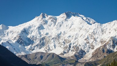 Akcja ratunkowa na Nanga Parbat. Na ścianie góry zauważono dwie sylwetki