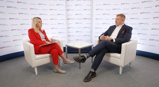 Polskie firmy na drodze do podboju świata: wyzwania, szanse i wsparcie banków