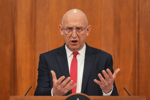 Britanski ministar Putinu nakon praćenja ruskih podmornica: "Vidimo vas. Razotkrili smo vašu TAJNU OPERACIJU"