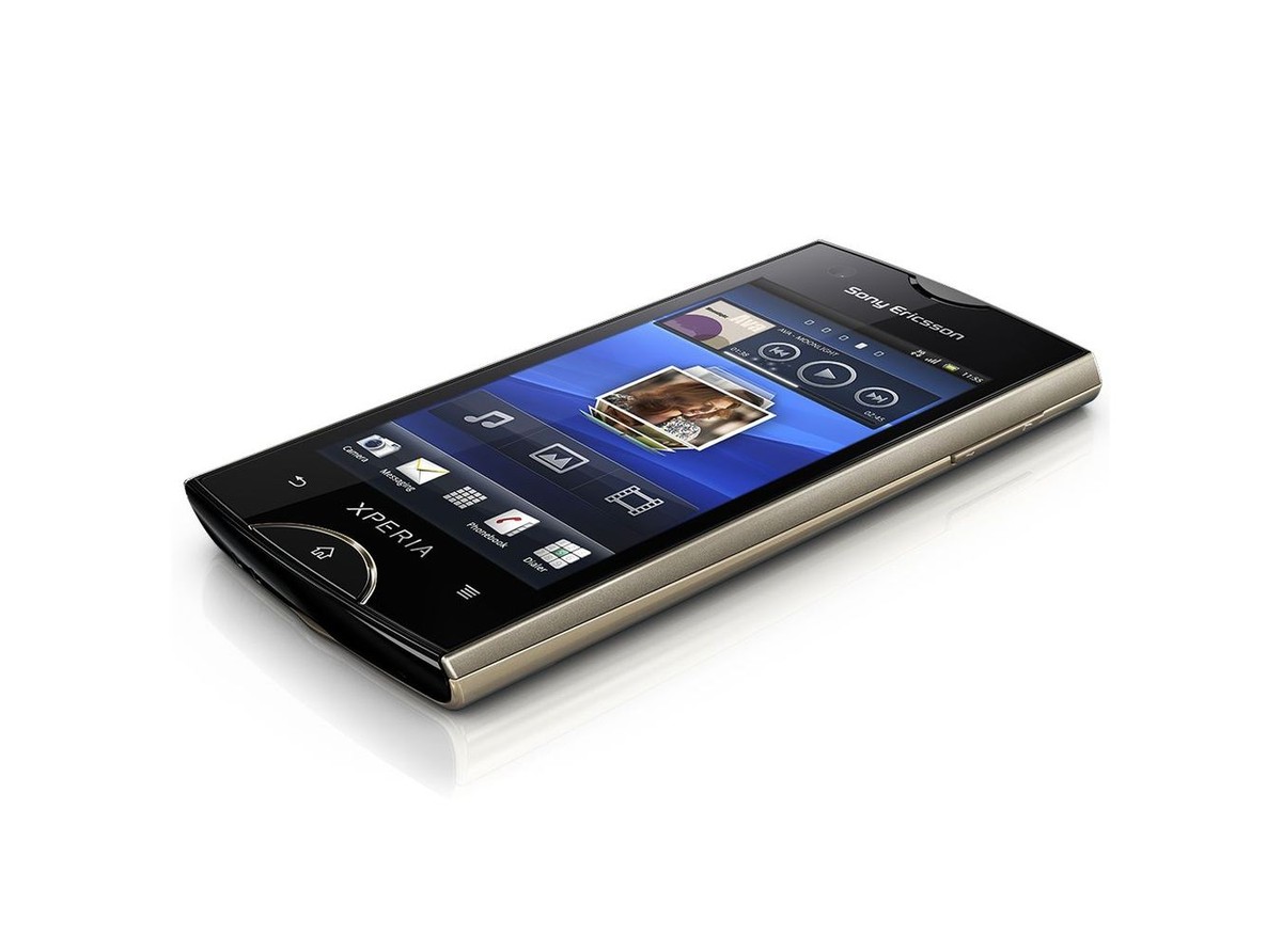 Kolejny cios Sony Ericssona w konkurencję. Oto Xperia Ray