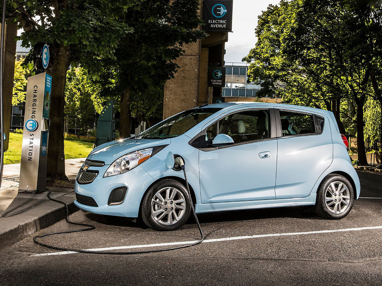 Chevrolet Spark EV - rok 2013