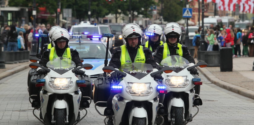 Pijany policjant podczas wizyty Obamy jest bezkarny