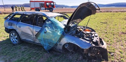 Tragiczny wypadek w bezchmurny dzień. Obaj kierowcy zginęli na miejscu