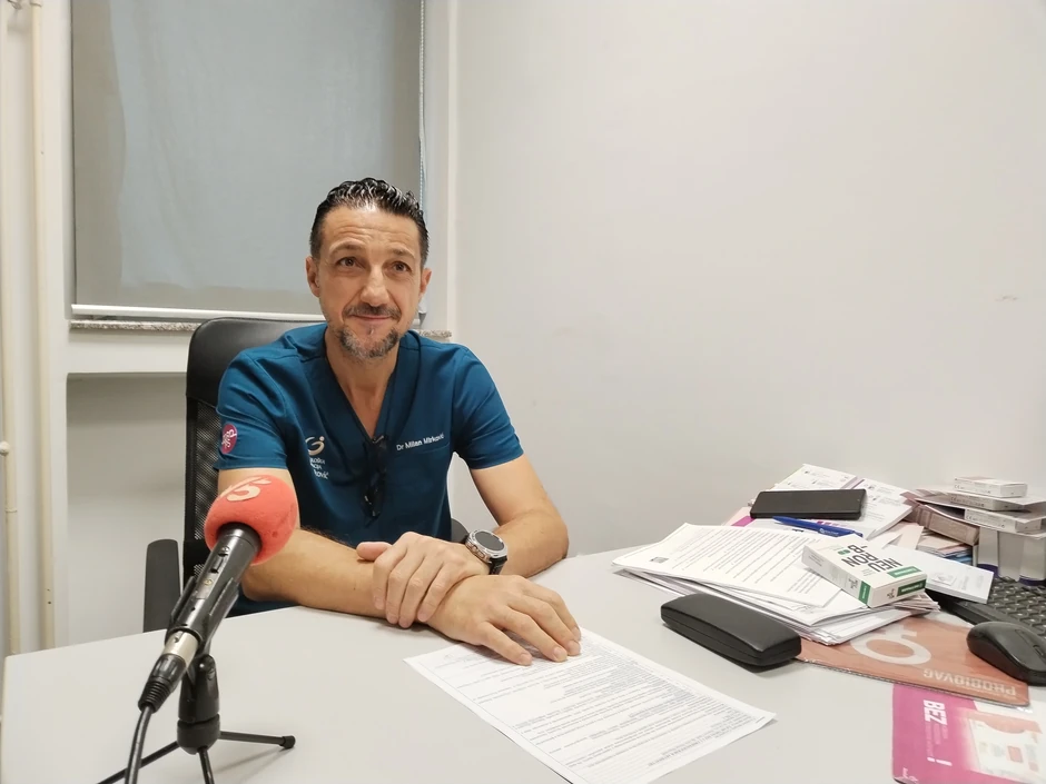 Zbog nekontrolisanog uzimanja urgentne kontracepcije imamo ogroman broj žena kod kojih se posledično javlja poremećaj ciklusa i drugi problemi, ističe dr Milan Mirković