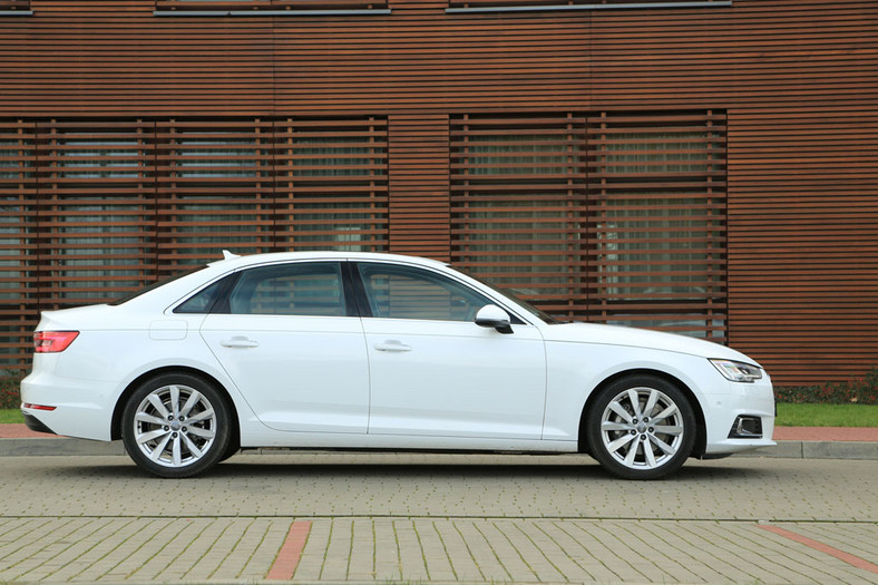 Audi A4 2.0 TDI S-tronic - sedan z dużym zastrzykiem mocy