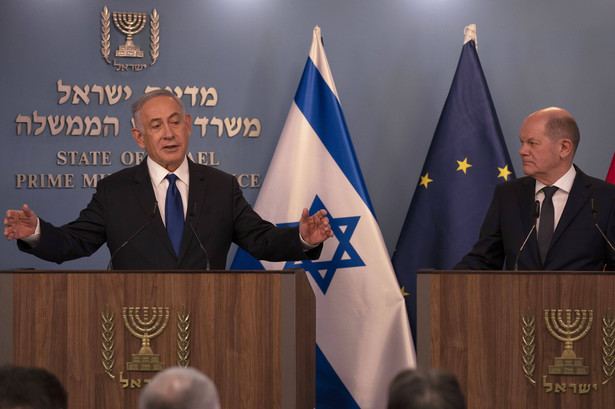 Benjamin Netanjahu i Olaf Scholz