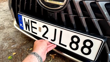 wystawisz ogłoszenie za darmo i dostaniesz bon na paliwo. rewolucja na rynku aut używanych