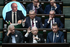 'Wawrzyk to nie Kamiński i Wąsik'. Czy odcięcie liderów PiS od 'afery wizowej' zapowiada większe zmiany w partii?