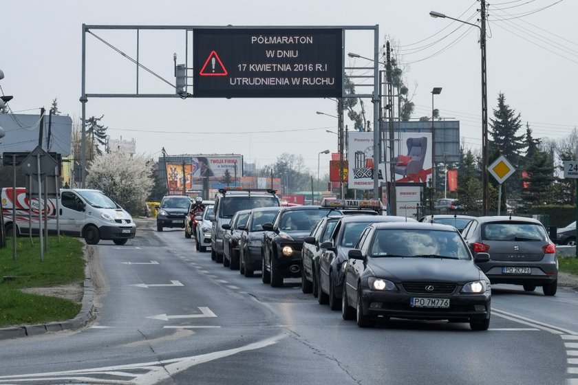 Kończą się testy elektronicznych tablic systemu ITS. Pomogą ominąć korki?