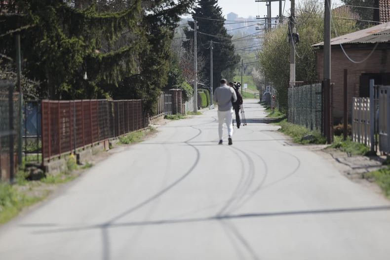 Ovo je ulica u Paliluli kojoj je živela devojčica